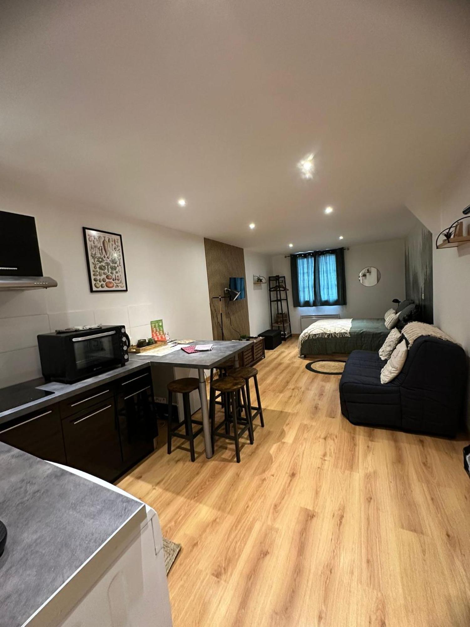 La Sapiniere Apartment *